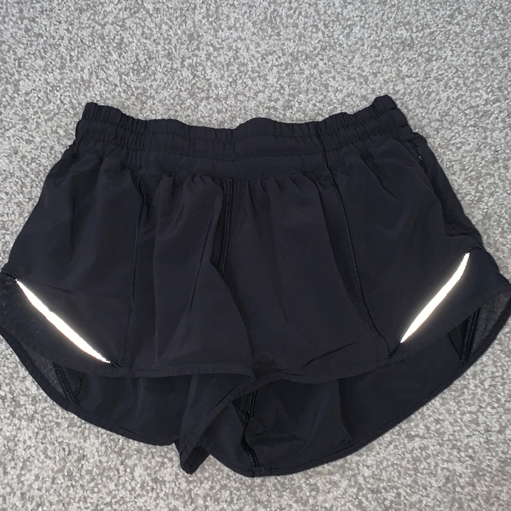 lululemon hotty hot shorts
